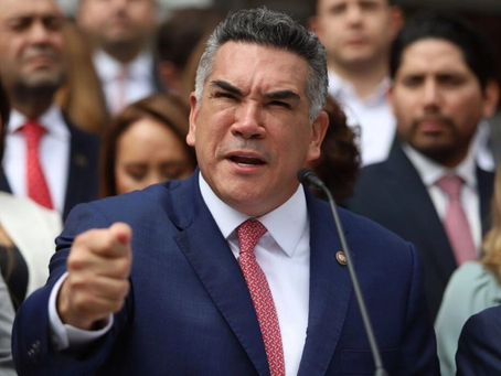 Alito llama traidores a opositores por votar a favor de la nueva Ley de Aguas.