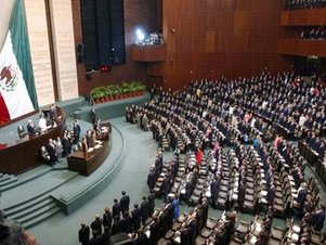 Llegan a San Lázaro iniciativas que abatirán el mercado negro del agua