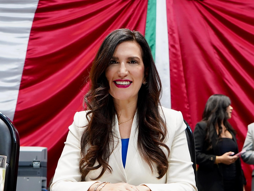 La diputada del PAN, Kenia López Rabadán no olvida ni quita el dedo del renglón de sus aspiraciones presidenciales rumbo al 2030.