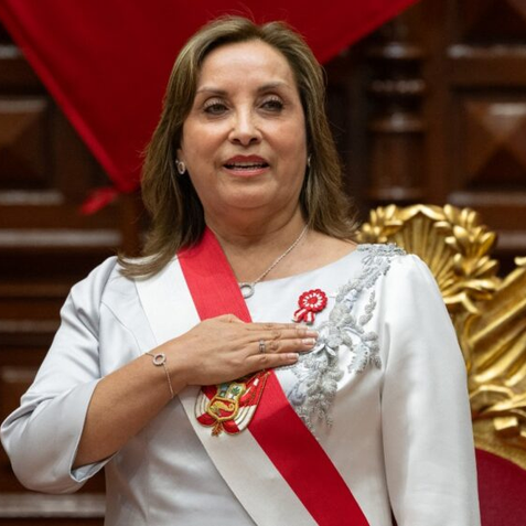 Dina Boluarte envía mensaje tras ser destituida en Perú: “no he pensado en mí”