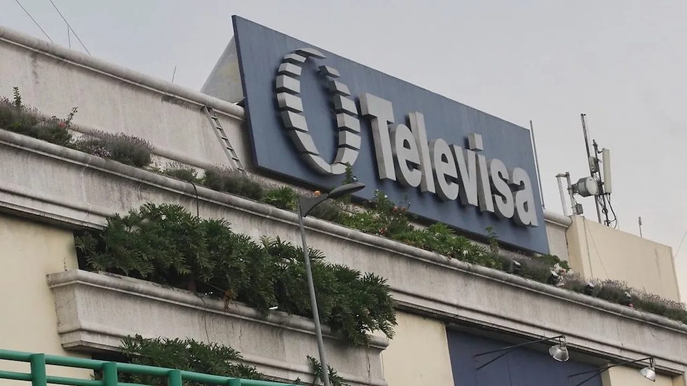 Fitch Ratings proyectó que los ingresos de Grupo Televisa seguirán disminuyendo por lo menos durante los próximos dos años.