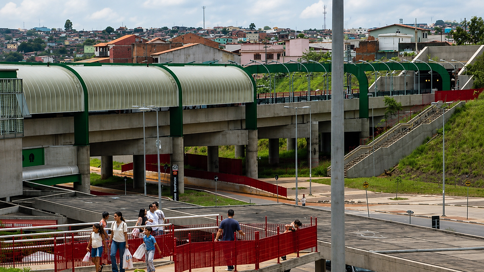 José Bonifácio é um dos principais distritos da Zona Leste de São Paulo e reúne grandes conjuntos habitacionais, comércio, equipamentos públicos e áreas verdes.