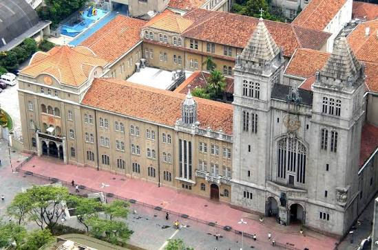 Descubra o Mosteiro de São Bento: Um Refúgio de Paz em São Paulo