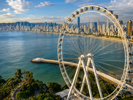 Maior roda-gigante da América Latina será construída no litoral de São Paulo e promete transformar turismo da região
