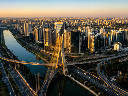 foto aérea de são paulo ponte estaiada 