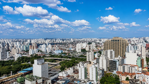 O distrito de Iguatemi reúne importantes avenidas, equipamentos públicos e bairros residenciais que fazem parte do processo de expansão da Zona Leste paulistana.