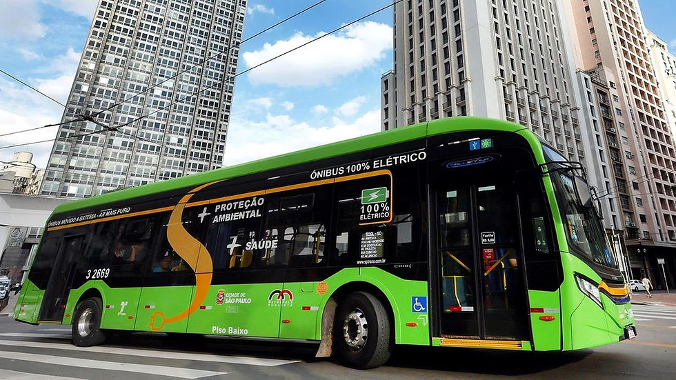 A Prefeitura de São Paulo abriu crédito adicional de R$ 105,5 milhões para reforçar o subsídio ao sistema municipal de ônibus e garantir a continuidade da operação sem mudanças na política tarifária.