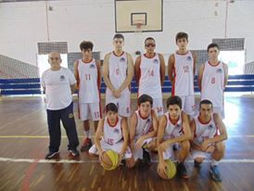 Neste ultimo sábado: 1º JOGO DO 9º CAMP. REG. DE BASQUETE SUB 17 PIEDADE X SALTO