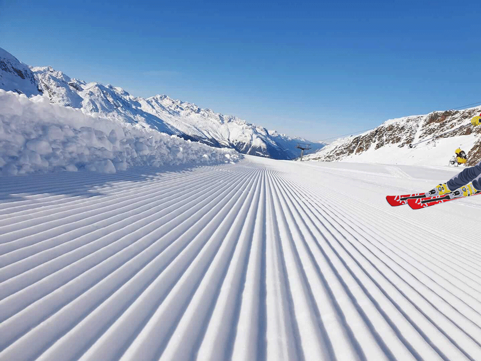 Ski.gif