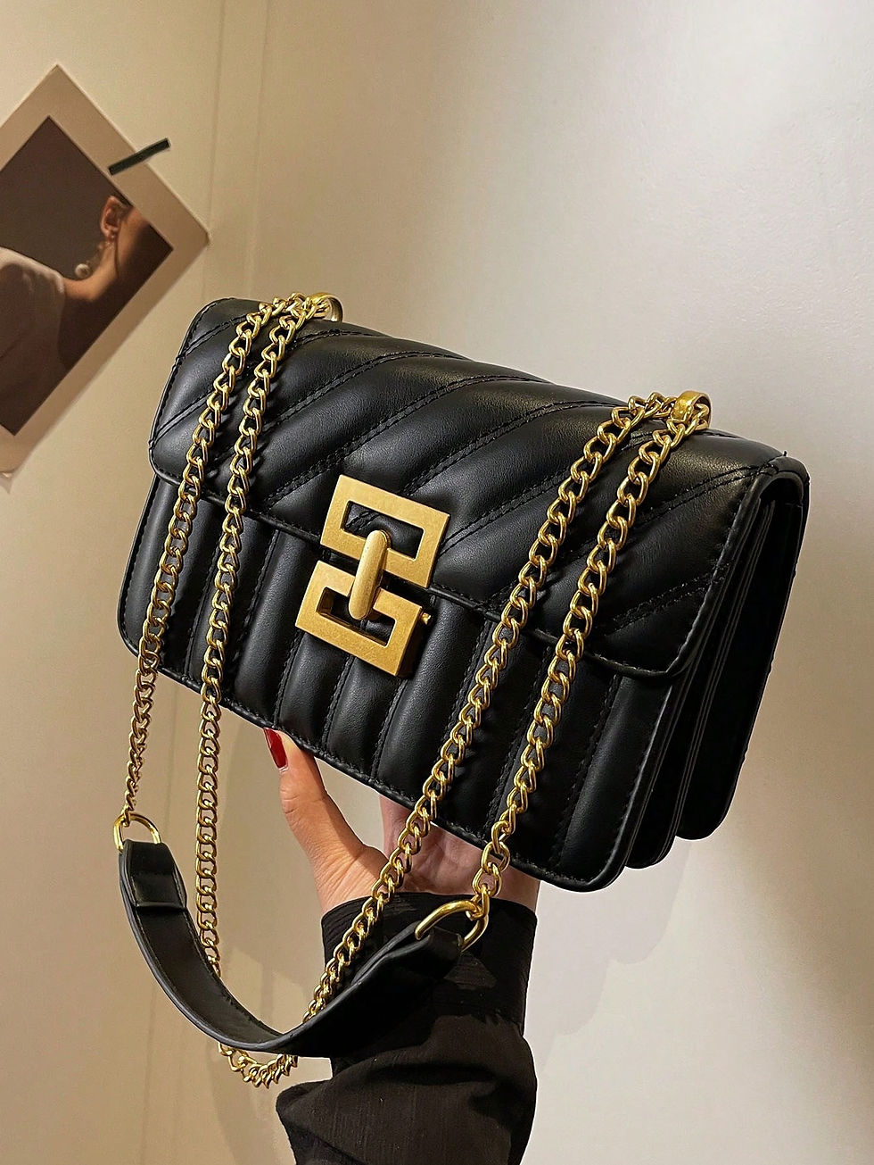 Thumbnail: New Arrival Fashionable Solid Color Square Crossbody Bag With Chain Strap For W