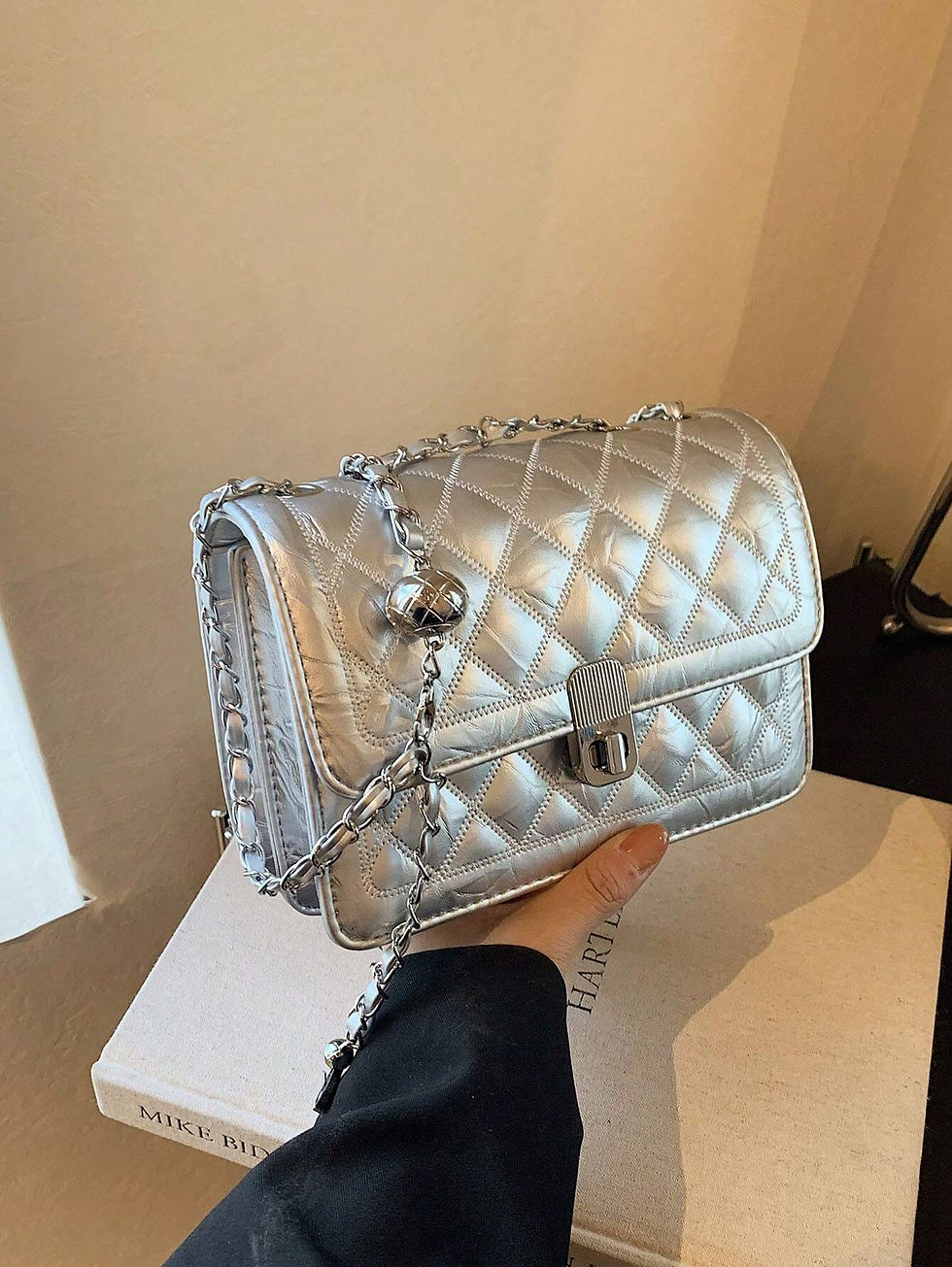 Thumbnail: New Arrival Fashionable Solid Color Square Crossbody Bag With Chain Strap For W