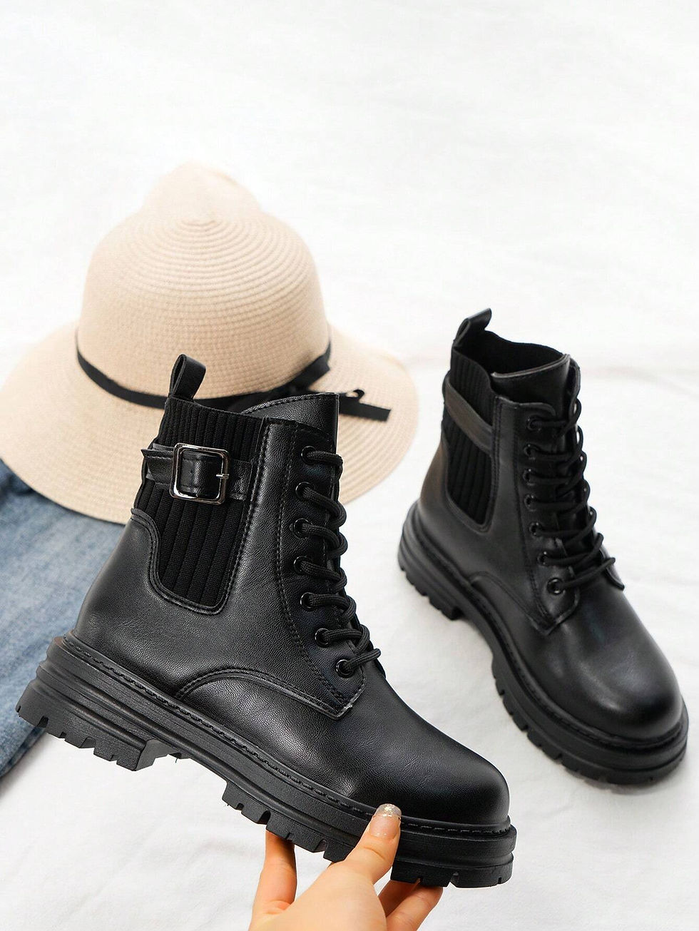 Miniatura: Ladies' Fashionable Buckled Solid Color Front Lace-up Chelsea Boots