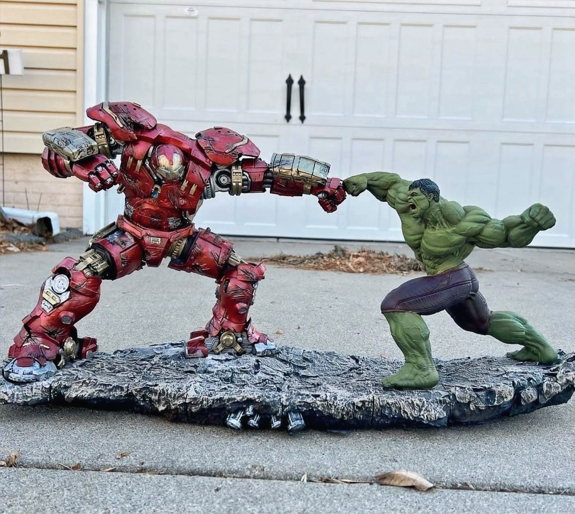 Hulk Vs Hulkbuster