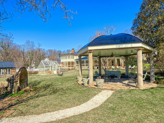 Gazebo at 41039 Main St., Waterford, VA