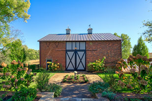 Exterior Barn at The William Smith House from Hunt Country SIR Realtor Janeen Marconi
