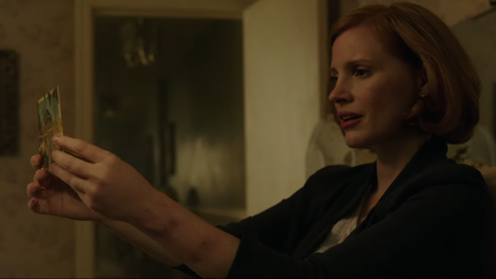 Bev (Jessica Chastain) goes home in It Chapter Two