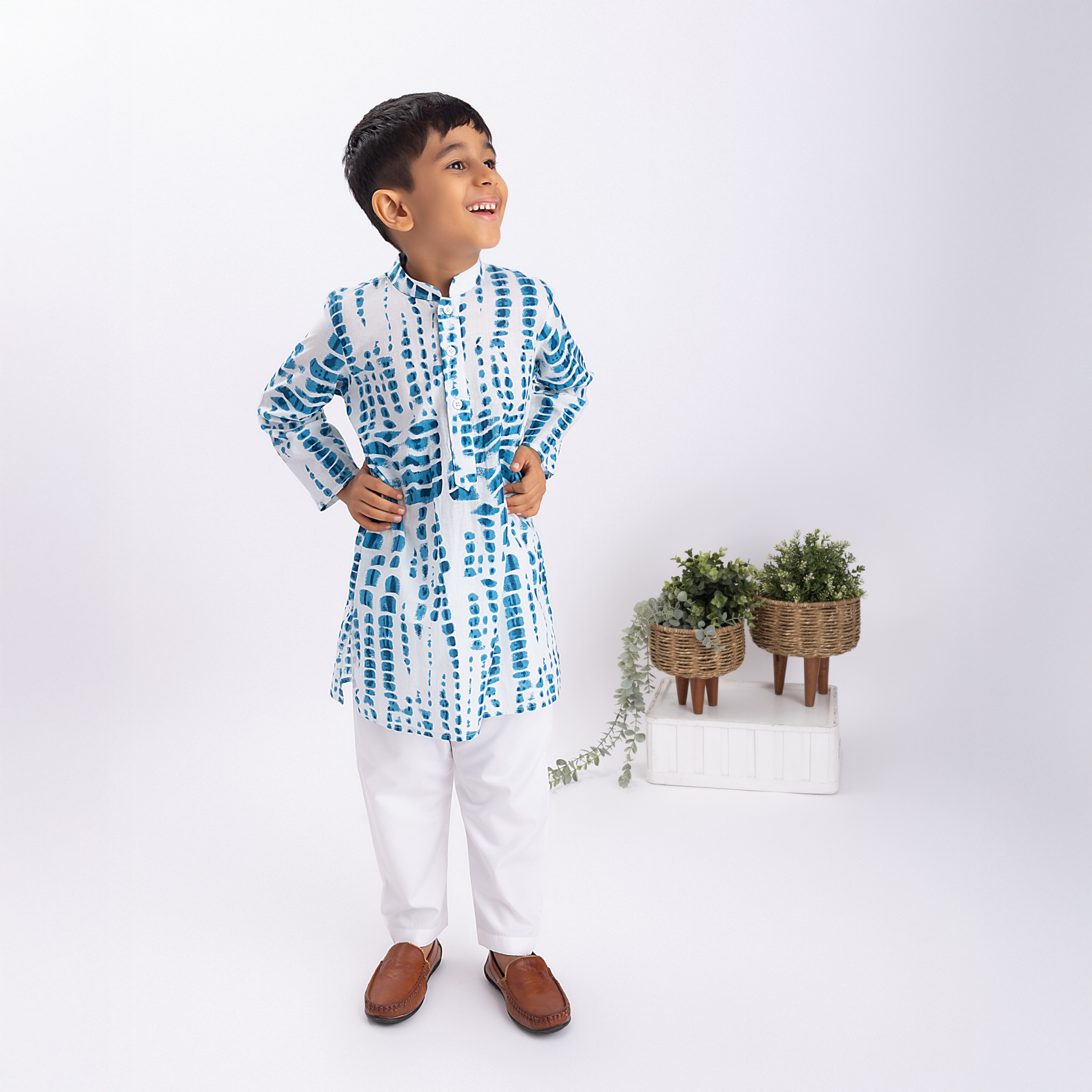 Neel Dhara Blue & White Kurta Set