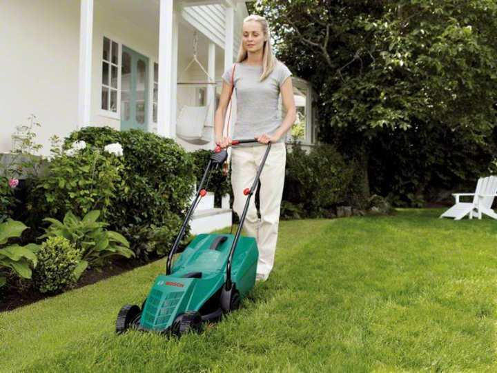 Thumbnail: BOSCH Corded Lawn Mower Green Rotak 32-12