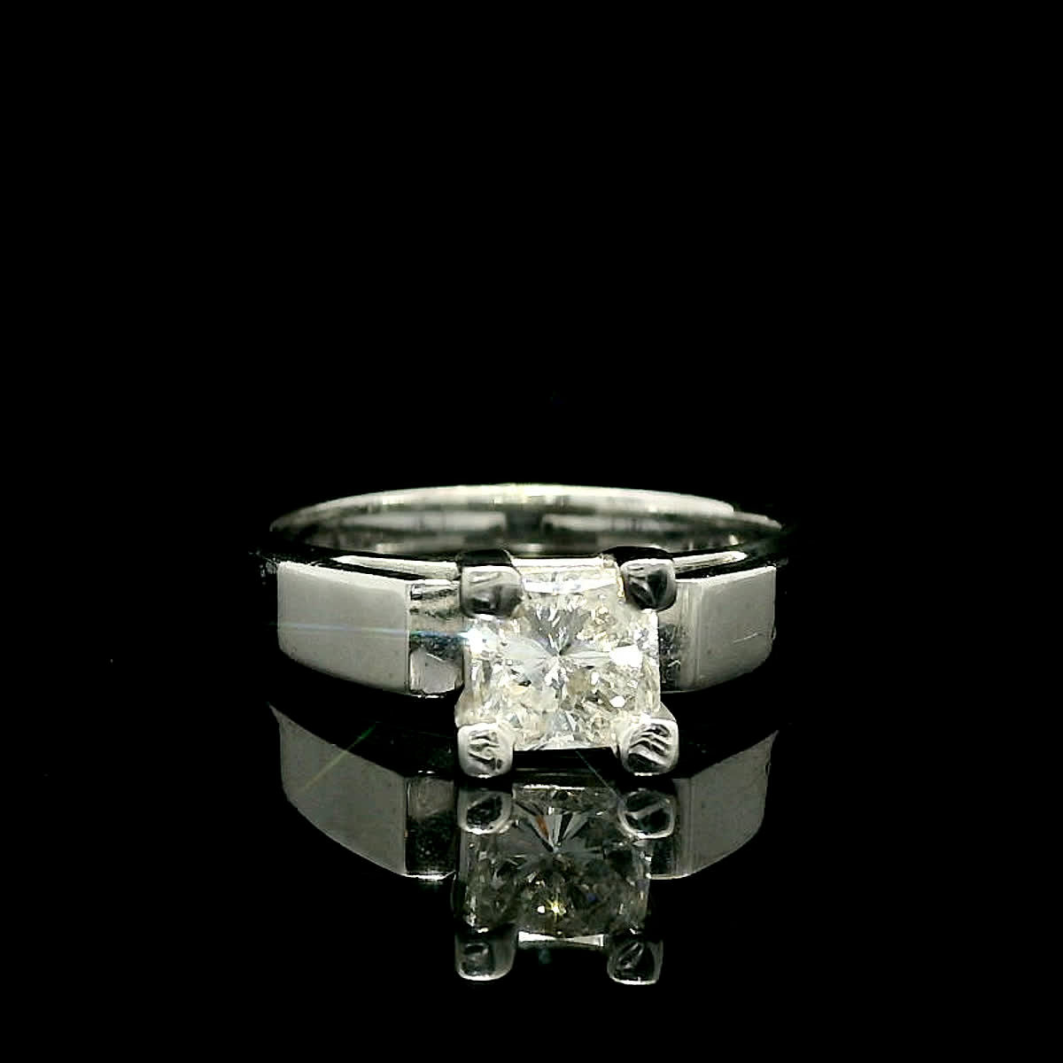 Princess Cut Brilliant Diamond Solitaire Ring in White Gold