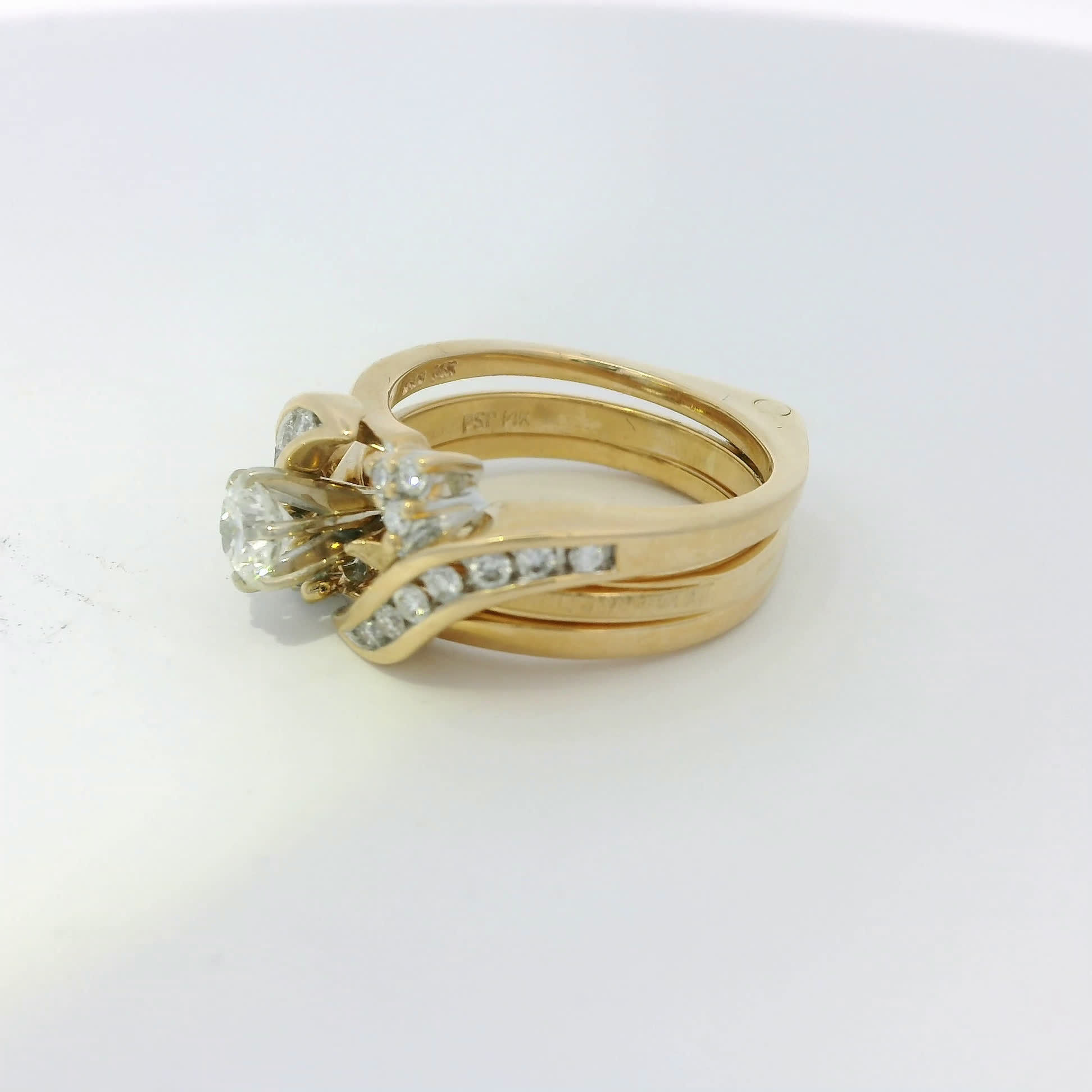Round Brilliant Diamond Bypass Bridal Set in 14k Yellow Gold