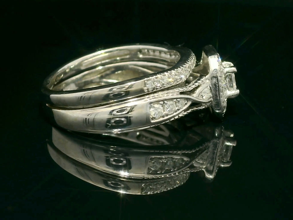 Thumbnail: Princess Cut Diamond Halo Bridal Set in White Gold with Twisted Pave Band