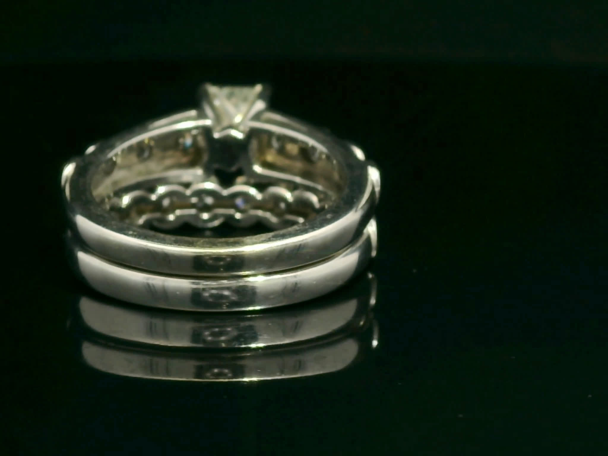 Princess Cut Diamond Bridal Set in Bezel Set White Gold