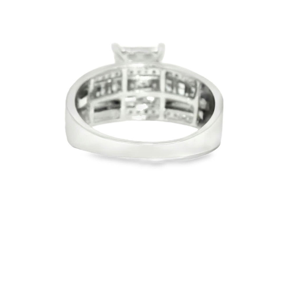 Thumbnail: White Gold Rectangular Cluster Diamond Ring with Baguette Accents