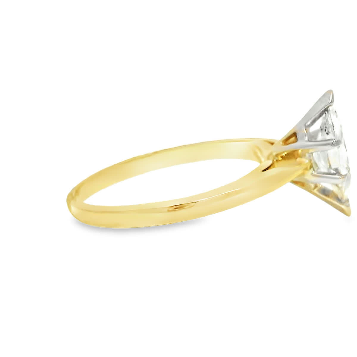 Marquise Brilliant Cut Diamond Solitaire Ring in Yellow Gold