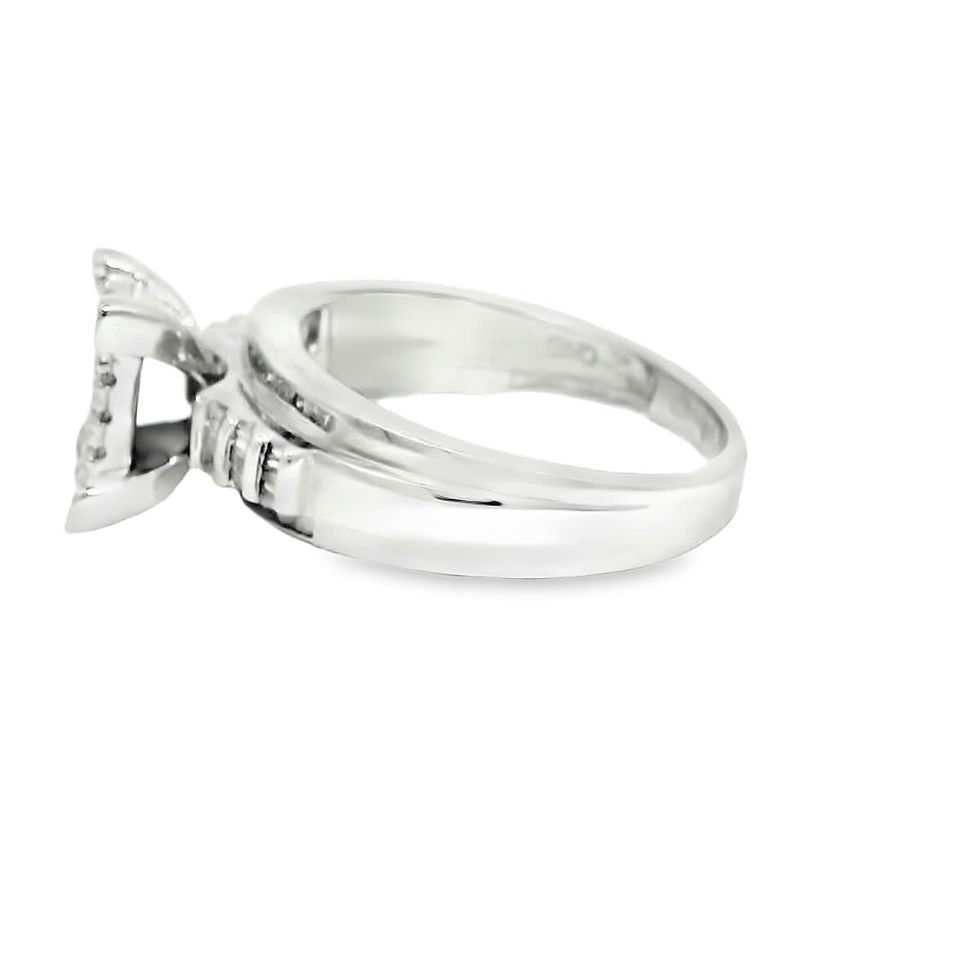 Thumbnail: Rectangular Cluster Diamond Ring in White Gold with Baguette Accents