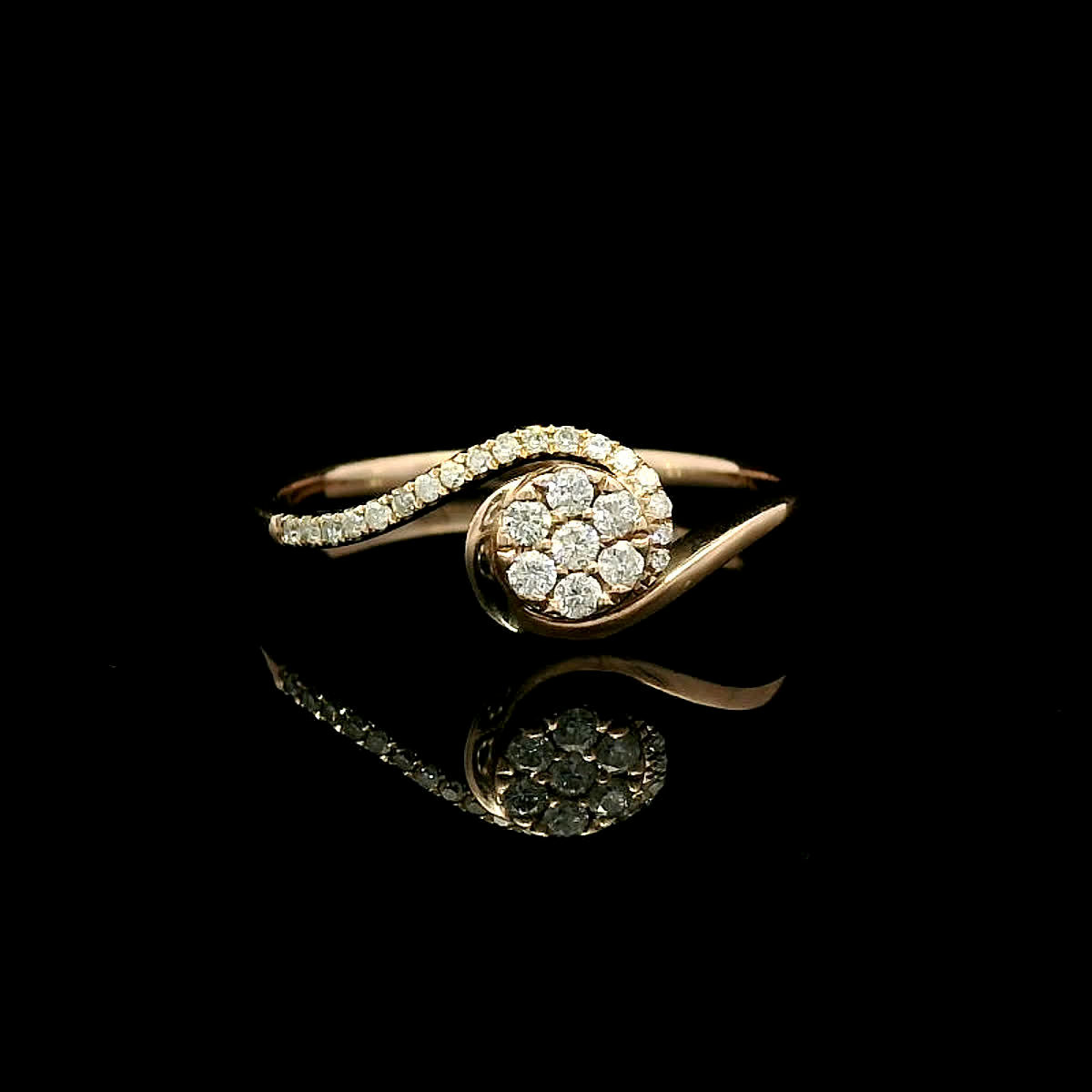Rose Gold Round Brilliant Diamond Spiral Cluster Ring
