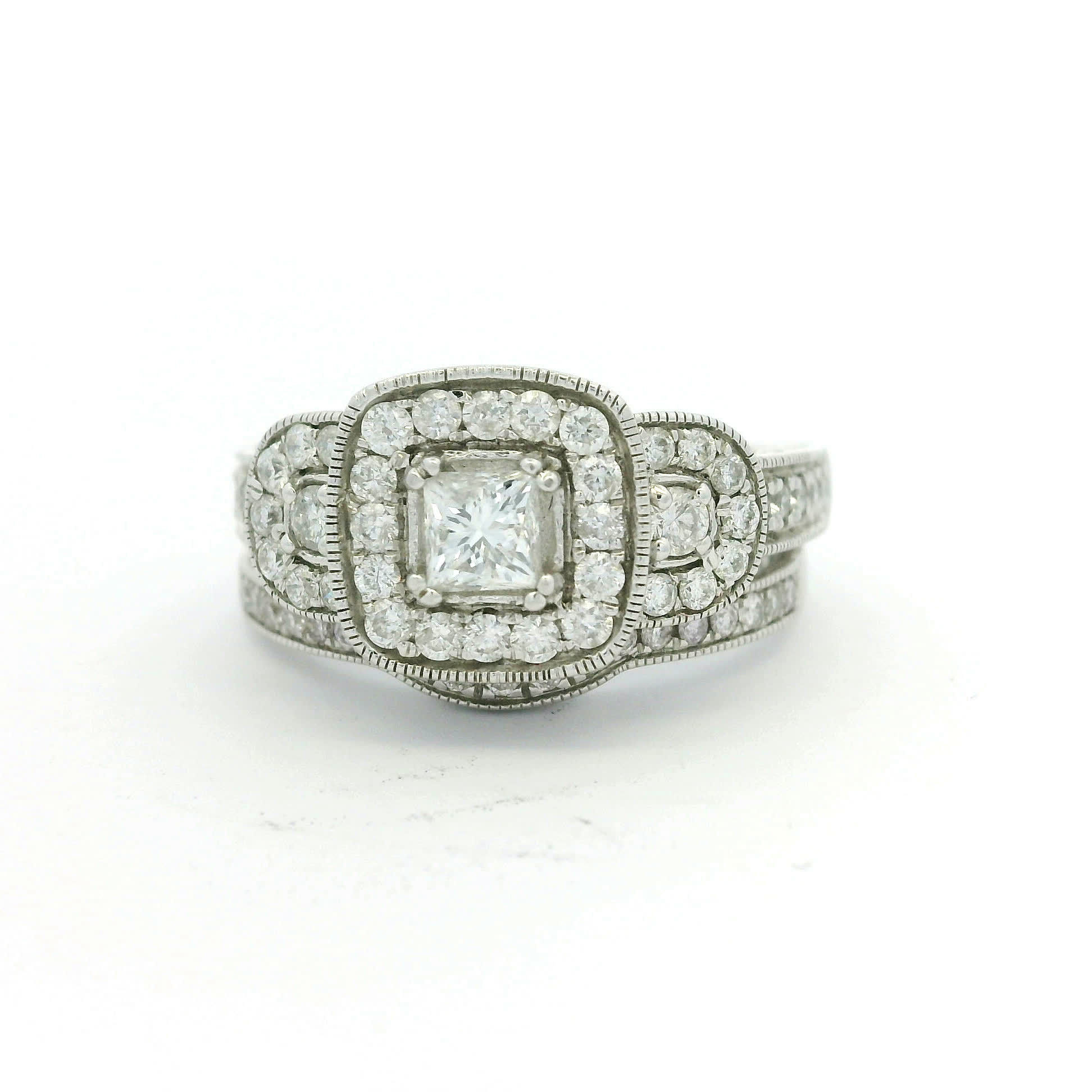 Princess Cut Diamond Halo Bridal Set in White Gold with Milgrain Detail