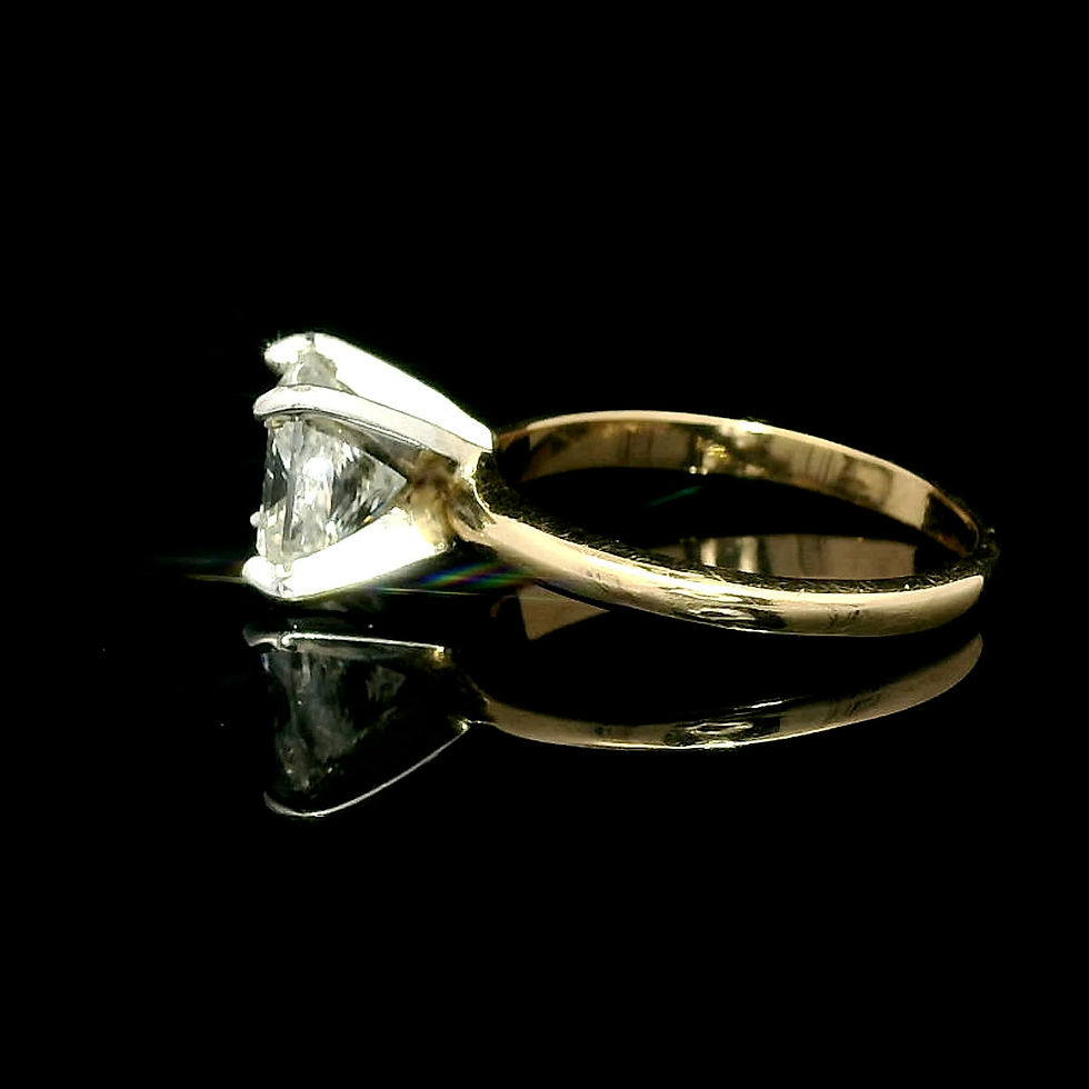 Thumbnail: Princess-Cut Diamond Solitaire Engagement Ring in Yellow Gold