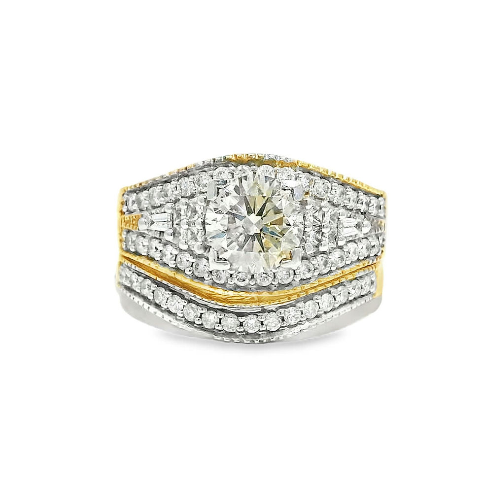 Thumbnail: Round Brilliant Cut Diamond Bridal Set in Yellow Gold