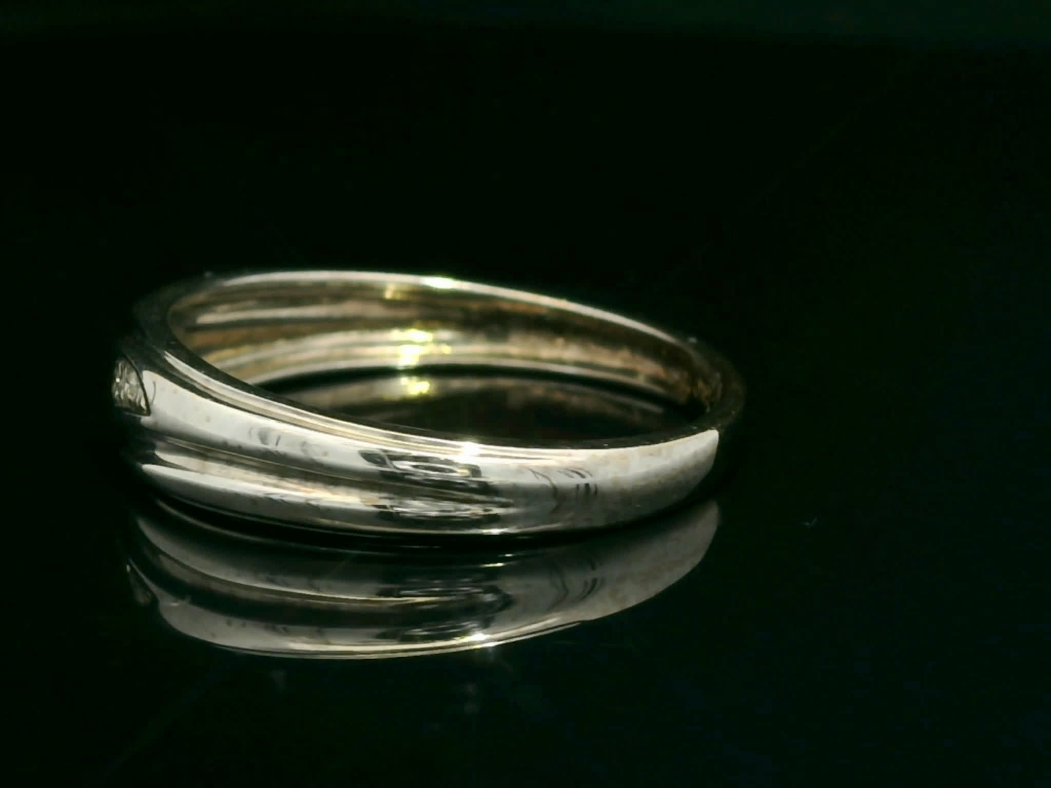White Gold Bypass Band with Channel-Set Round Brilliant Diamonds