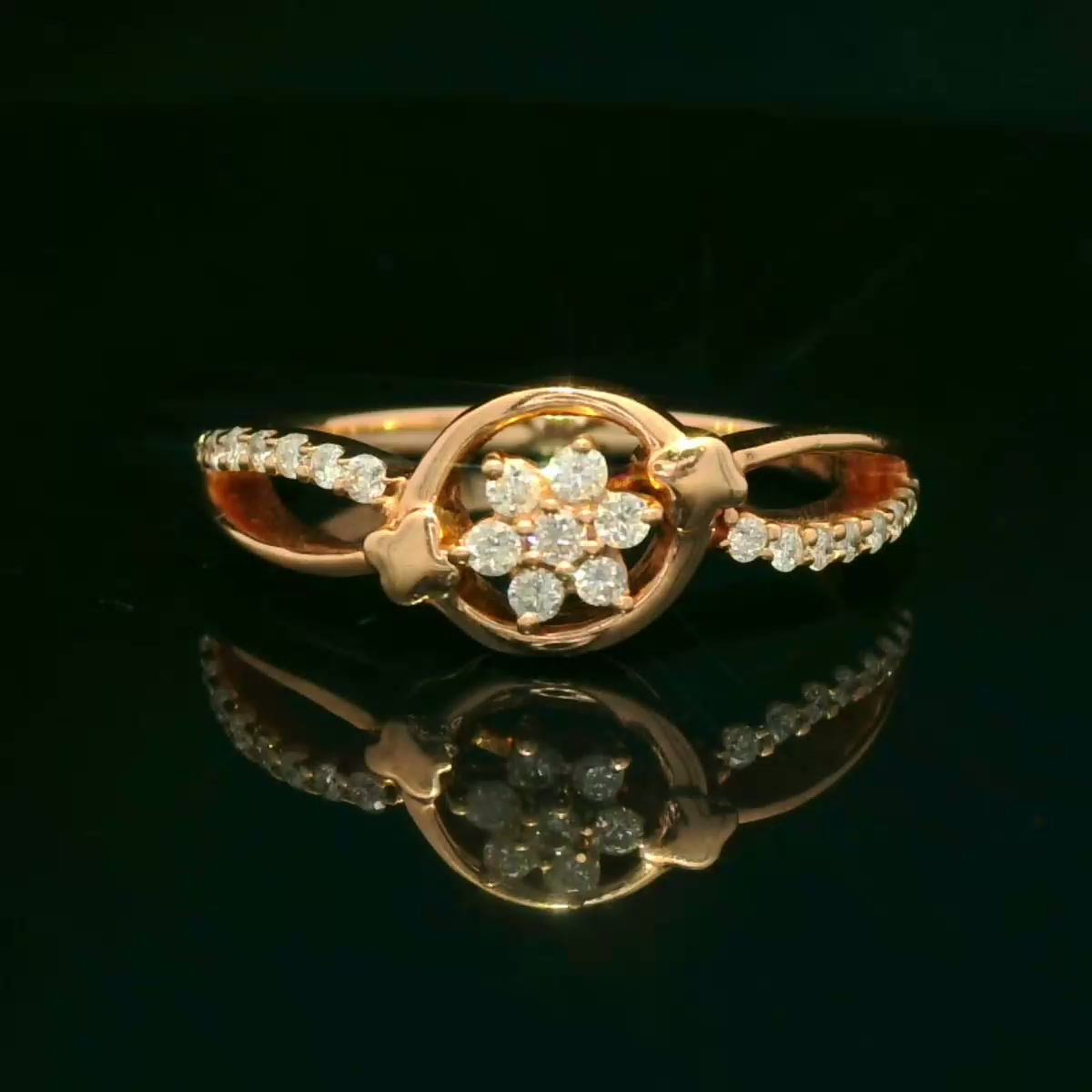 Round Brilliant Diamond Floral Cluster Ring in Rose Gold