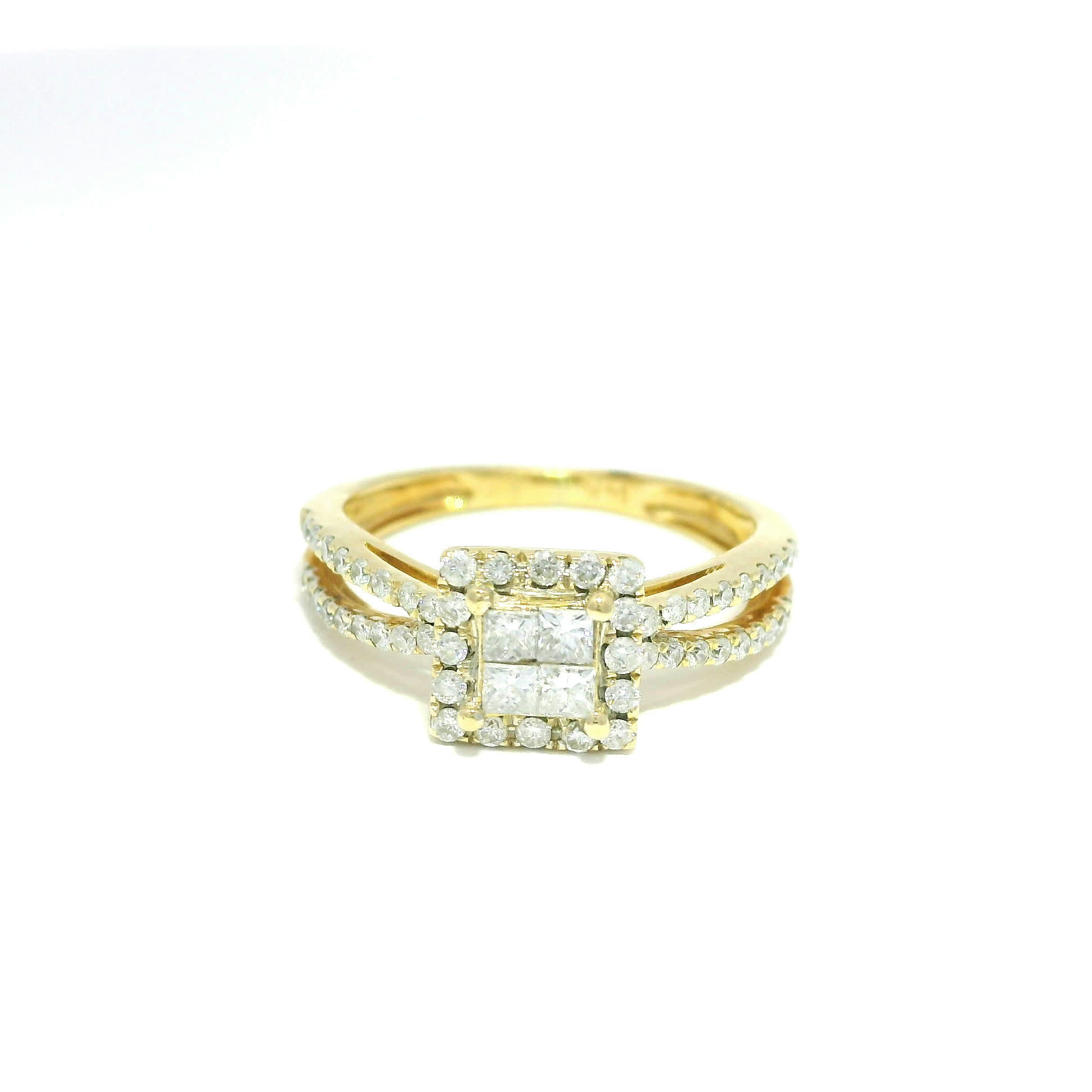 Princess Cluster and Halo Diamond Split-Shank Ring in Yellow Gold