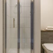 High Pressure Walk-in Showers