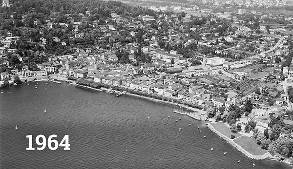 Piazza 1964.jpg