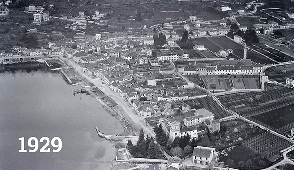 Piazza 1929.png