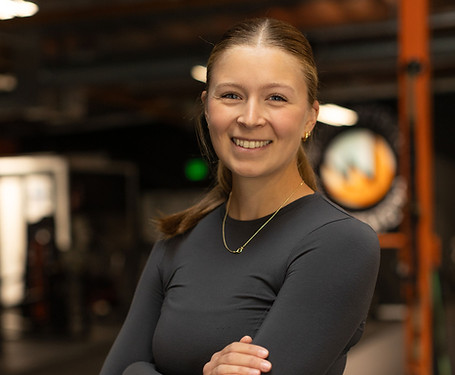 Megan Snyder - Best Personal Trainers in San Diego - Coastal Strength Collective