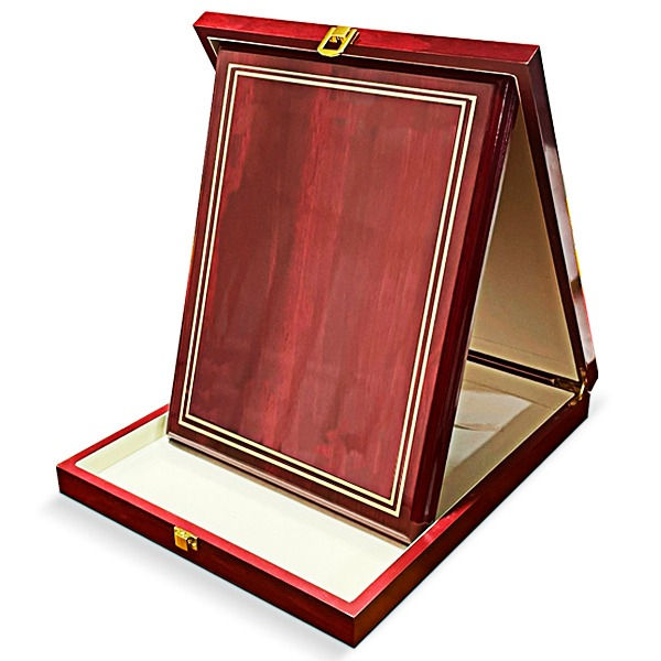 Galvano Gala de Madera con Estuche Premium