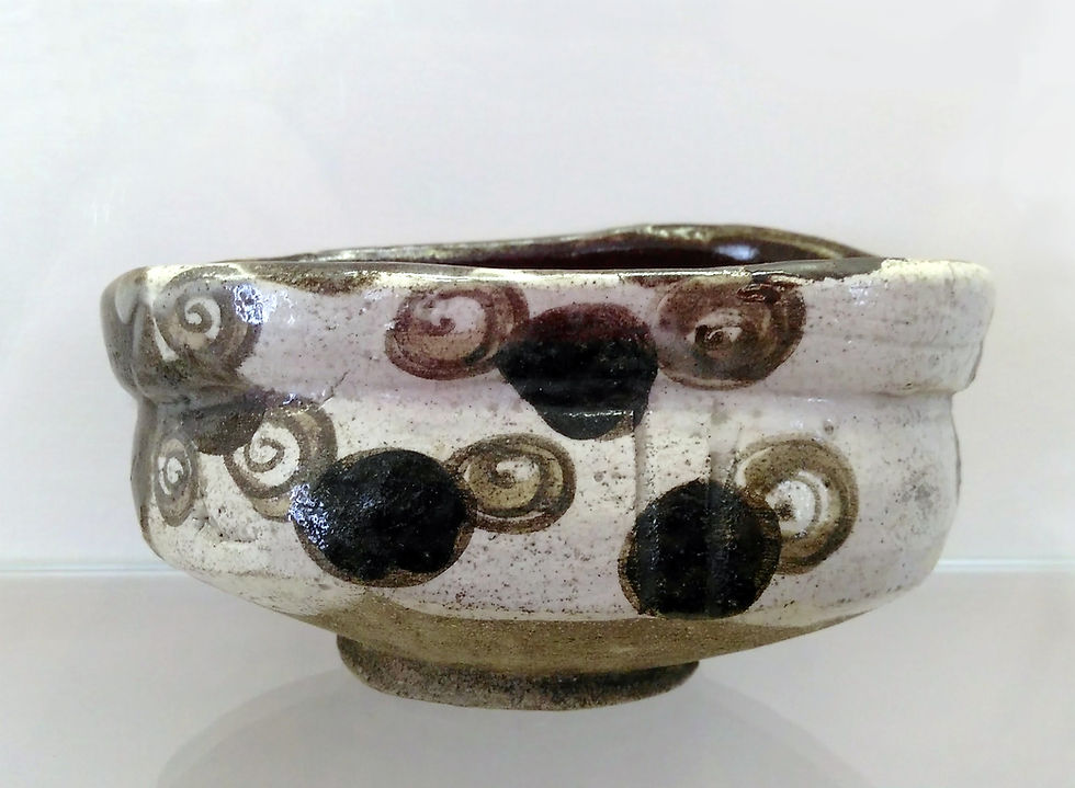 Oribeware tea bowl from early 17th c.