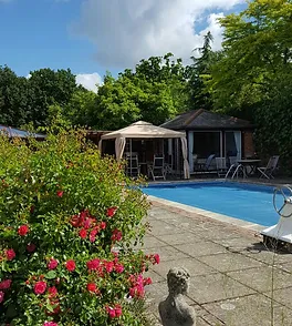 Home Christmas Cottage Bed Breakfast Welwyn Garden City