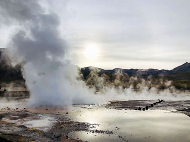 geyser-5252504_1920.jpg