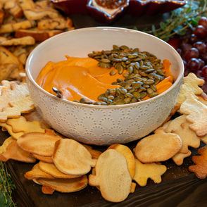 Sweet Potato Hummus with Bread Crackers