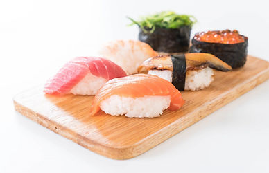 mixed-sushi-set_1339-3655.jpeg