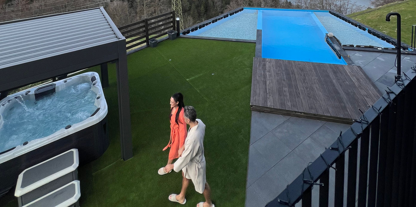 Villa Tauris, Luxusvilla in Emmetten (Nidwalden) mit spektakulärer Höhenlage und Fernsicht über Alpen, Vierwaldstättersee und Schwarzwald.