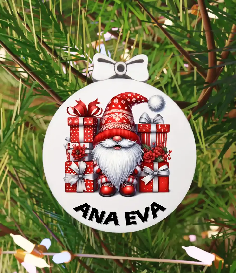 tiskani božični leseni imenski okrasek božiček škrat