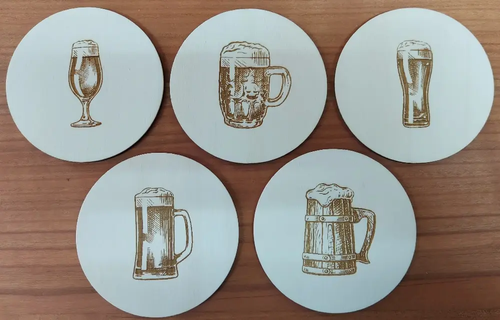 Leseni podstavki za pivo, vino, sok.