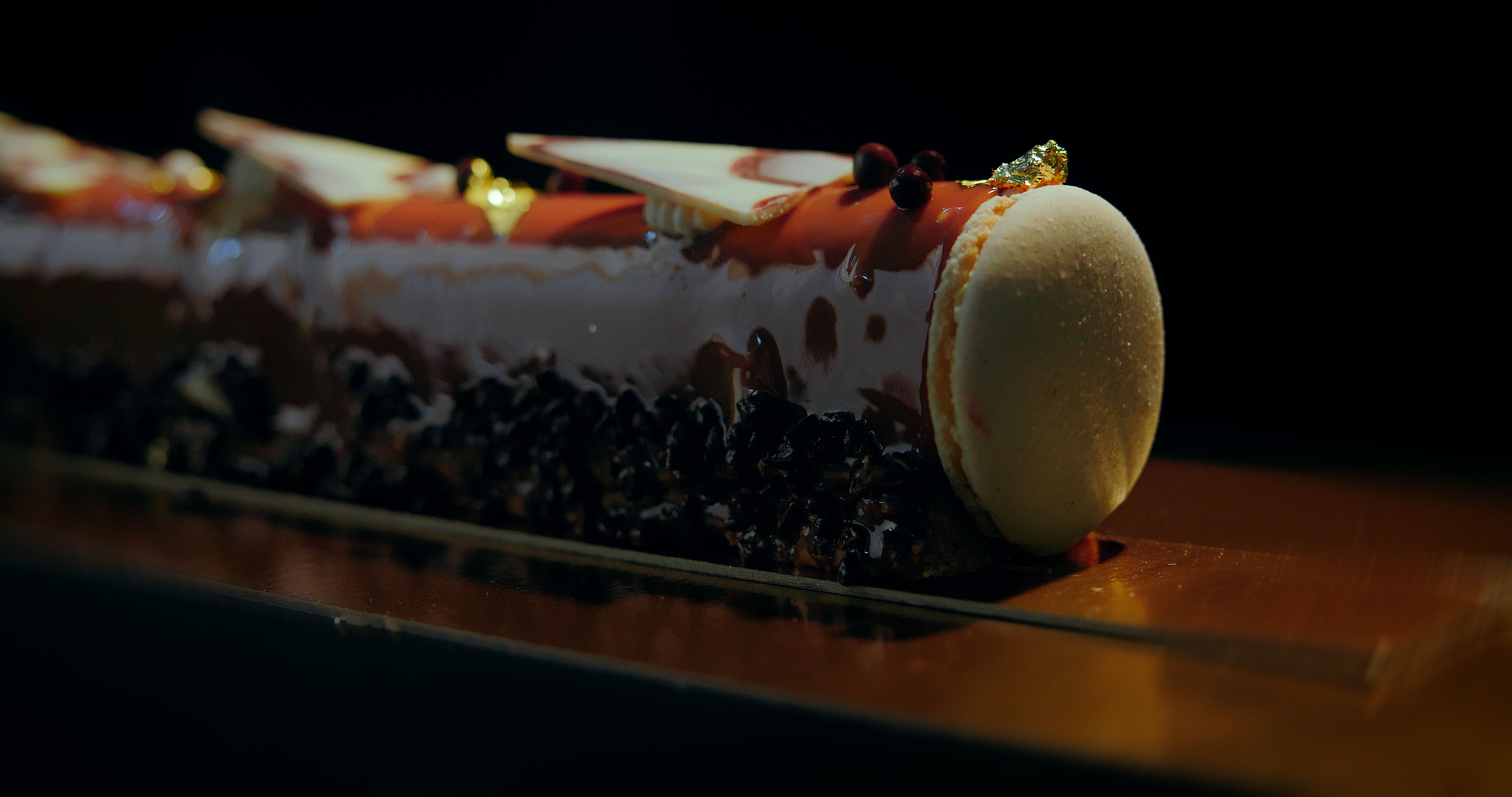 Bûchette création - 3 Chocolats - Insert praliné